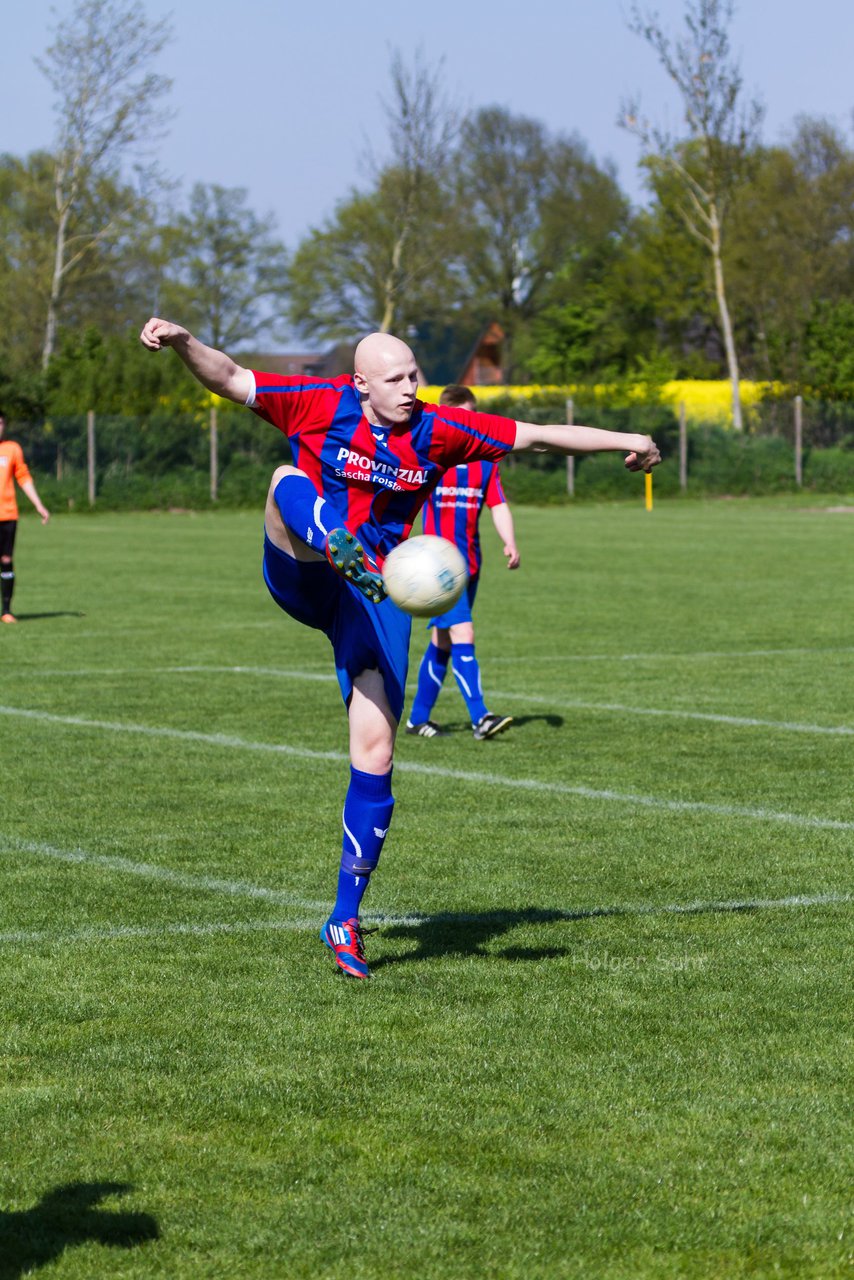 Bild 207 - Herren FSG BraWie 08 - TSV Ntzen : Ergebnis: 1:2